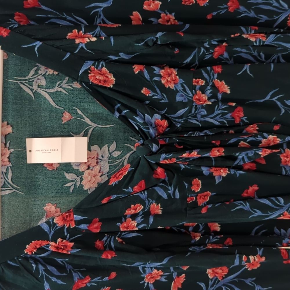 American Eagle Outfitters Floral Blouse - Dark Green and Red - Picture 2 of 2